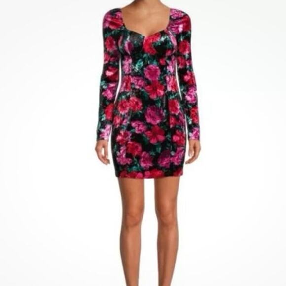 madden nyc Dresses & Skirts - MADDEN NYC Velvet Pink & Red Floral Scoop Neck Coquette Mini Dress Size Medium